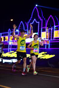 BIB: 41873, 4628
                            <button type="button" onclick="openModal(22870497)" class="btn btn-primary btn-sm float-right btn-popup" data-toggle="modal" data-target=".modal-high-quality">
                        <i class="fas fa-shopping-cart"></i> Add to Cart
                    </button>
                                            <button type="button" onclick="isThisMe(22870497, true)" class="btn btn-success btn-sm float-right btn-popup btn-isme hidden" data-toggle="tooltip" data-placement="bottom" title="นี่คือรูปของคุณใช่ไหม คลิกที่นี่เพื่อเอาเข้าอัลบั้ม">
                        <i class="fas fa-plus"></i> Add to album
                    </button>
                    <button type="button" onclick="isThisMe(22870497, false)" class="btn btn-warning btn-sm float-right btn-popup btn-isnotme hidden">
                        <i class="fas fa-ban"></i> Remove from album
                    </button>